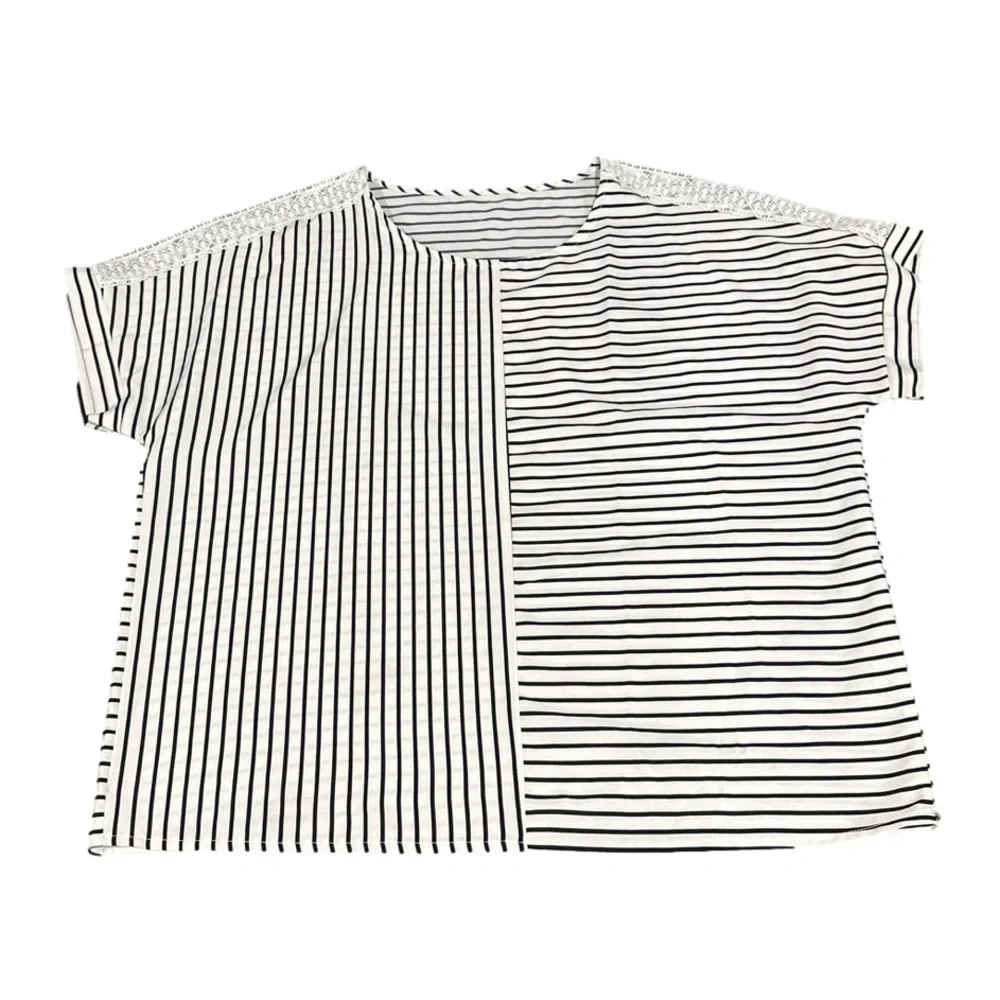 Emery Rose Blouse - Picture 3 of 6